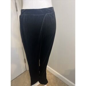 Chico's Women's Zenergy Pants Black Velvet Straight Leg Size 0, US 4/6